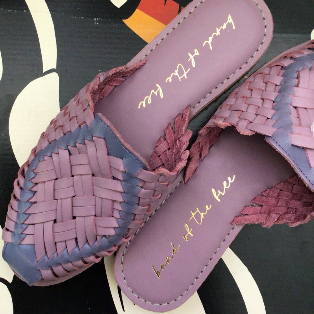 COPY - Free People band of the free
Comet Woven Leather Huarache Mules